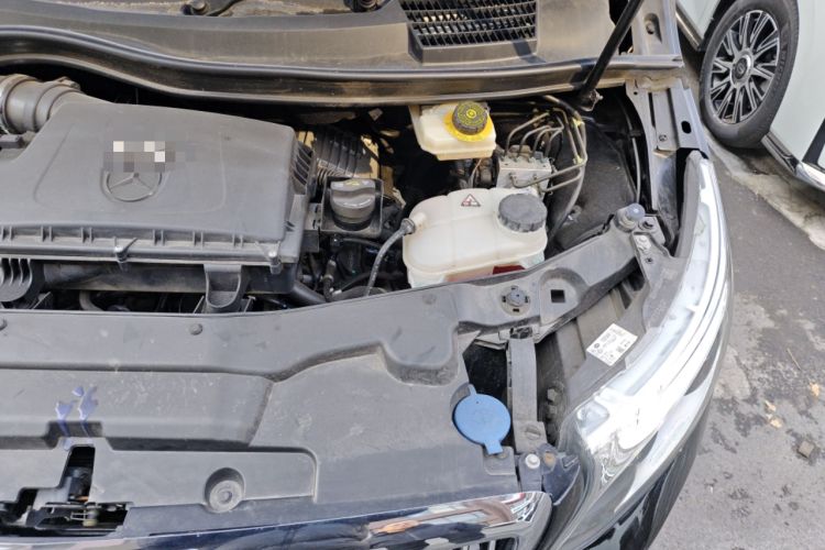 Used Mercedes-Benz V-Class 2021 V 260 Avantgarde Edition Engine Bay Left