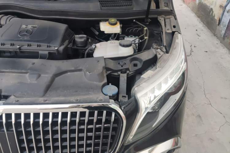 Used Mercedes-Benz V-Class 2021 V 260 L Long Wheelbase Prestige Edition Engine Bay Left