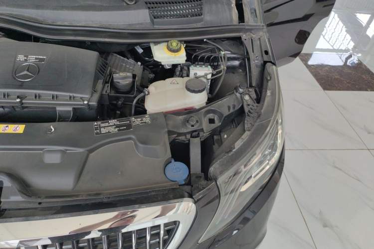 Used Mercedes-Benz V-Class 2021 V 260 L Long Wheelbase Prestige Edition Engine Bay Left