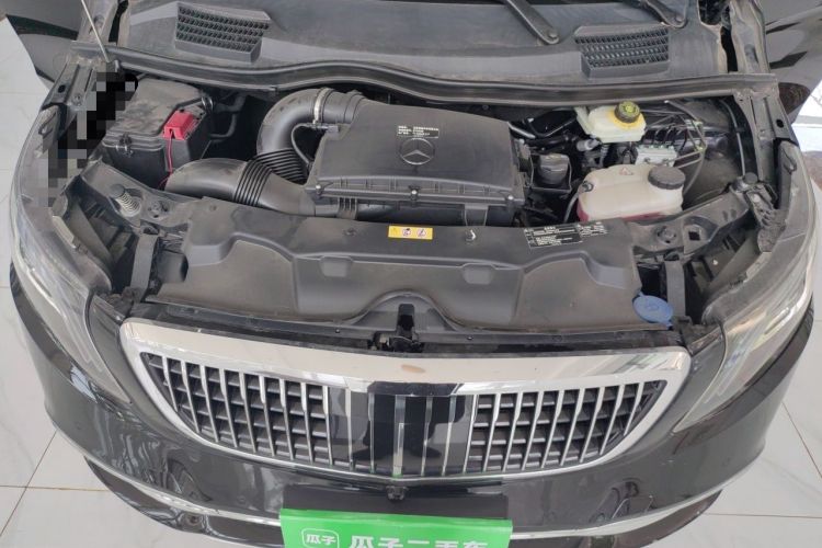 Used Mercedes-Benz V-Class 2021 V 260 L Long Wheelbase Prestige Edition Engine Bay
