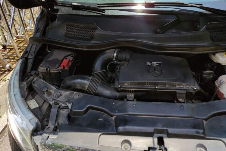 Used Mercedes-Benz V-Class 2021 V 260 L Long Wheelbase Prestige Edition Engine Bay Right