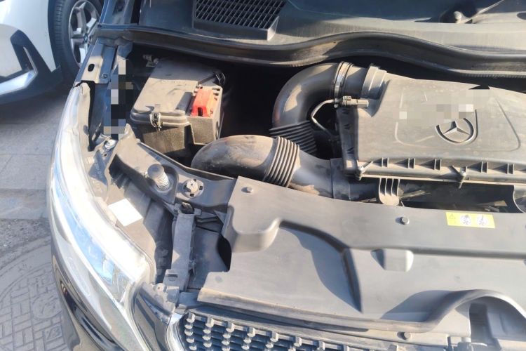 Used Mercedes-Benz V-Class 2021 V 260 L Long-wheelbase Luxury Edition Engine Bay Right