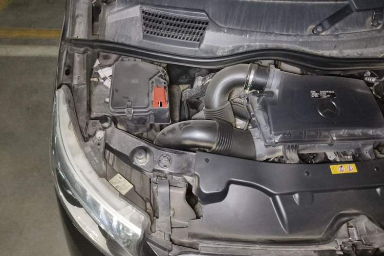 Used Mercedes-Benz V-Class 2021 V 260 L Long Wheelbase Prestige Edition Engine Bay Right