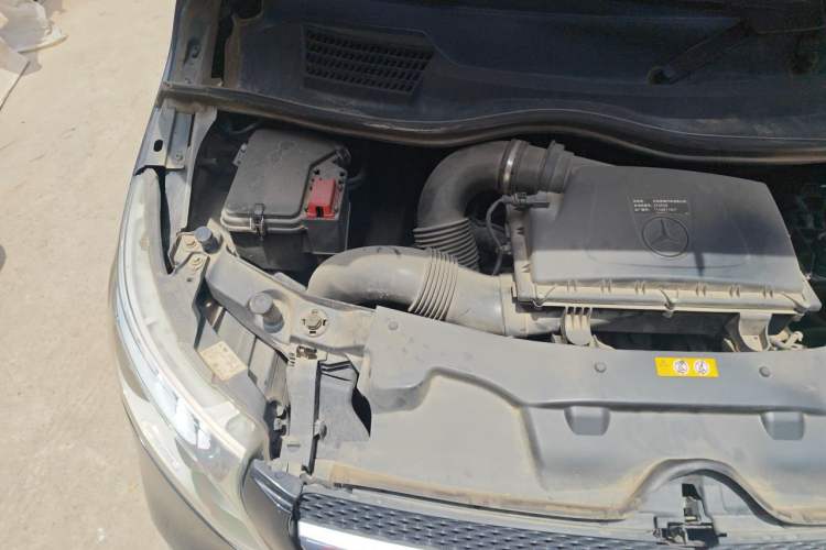 Used Mercedes-Benz V-Class 2021 V 260 Prestige Edition Engine Bay Right