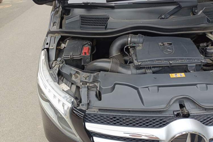 Used Mercedes-Benz V-Class 2021 V 260 L Long Wheelbase Prestige Edition Engine Bay Right