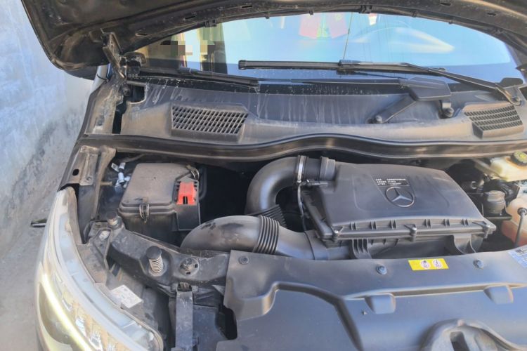 Used Mercedes-Benz V-Class 2021 V 260 Avantgarde Edition Engine Bay Right