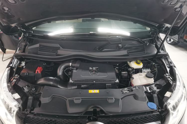 Used Mercedes-Benz V-Class 2021 V 260 L Long Wheelbase Prestige Edition Engine Bay