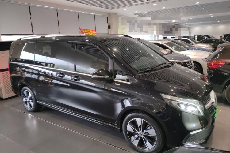Used Mercedes-Benz V-Class 2021 V 260 Prestige Edition Exterior 1