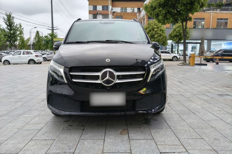 Used Mercedes-Benz V-Class 2021 V 260 Avantgarde Edition Exterior 1