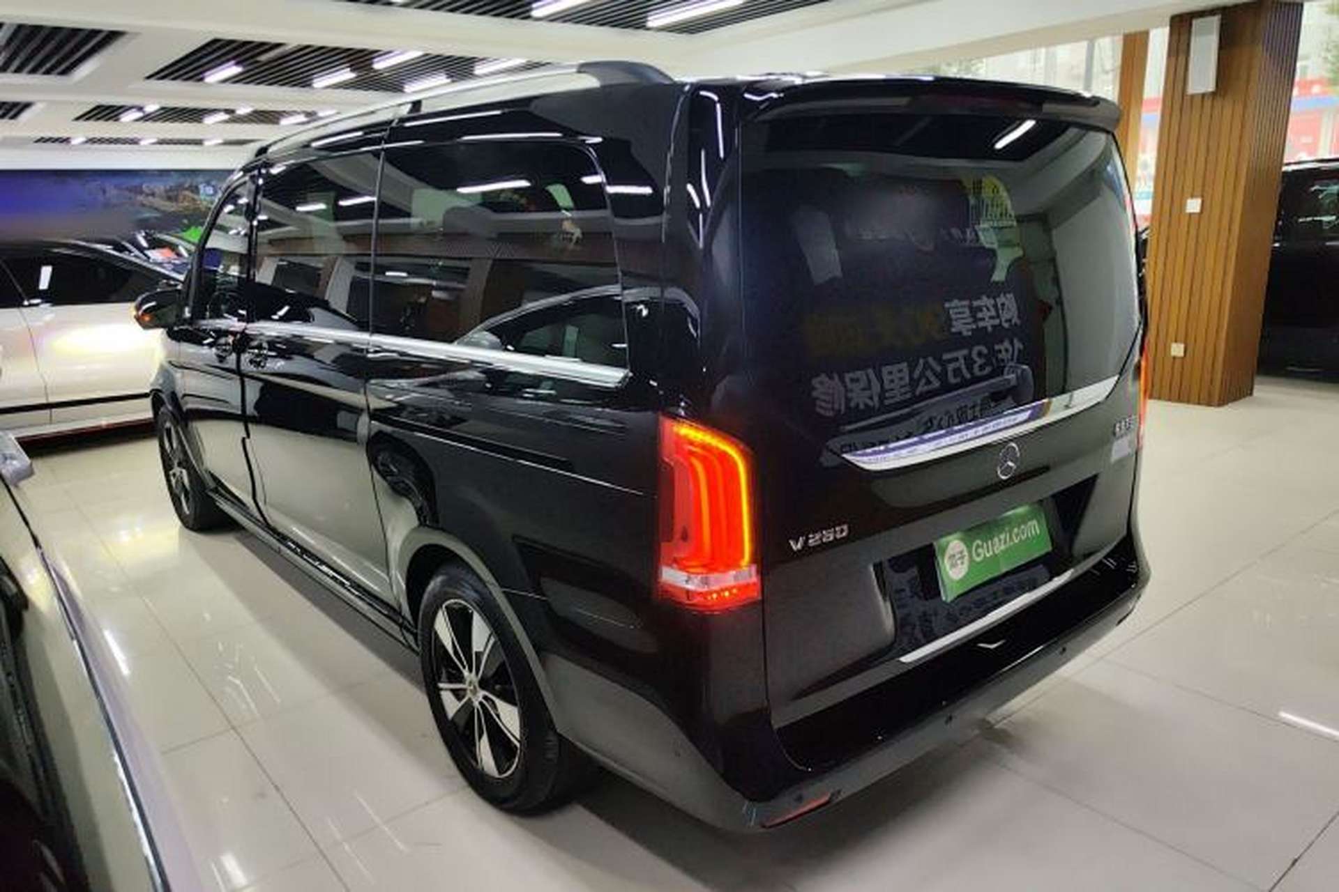Used Mercedes-Benz V-Class 2021 V 260 Prestige Edition Exterior 2