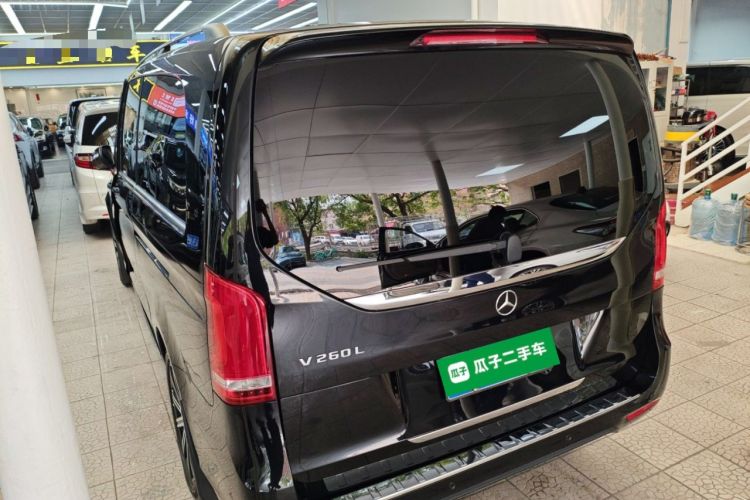 Used Mercedes-Benz V-Class 2021 V 260 L Long-wheelbase Luxury Edition Exterior 2