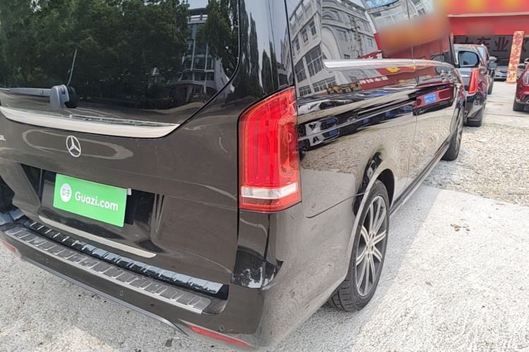 Used Mercedes-Benz V-Class 2021 V 260 L Long-wheelbase Luxury Edition Exterior 3