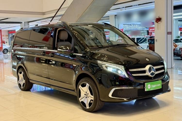 Used Mercedes-Benz V-Class 2021 V 260 Prestige Edition Exterior 4