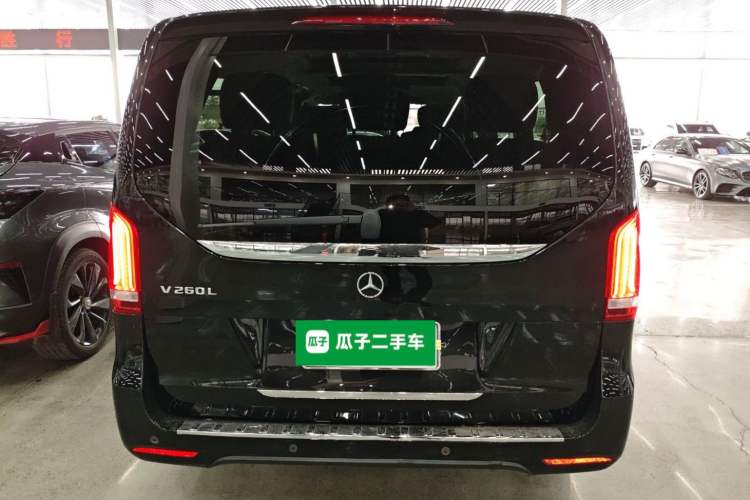 Used Mercedes-Benz V-Class 2021 V 260 L Long-wheelbase Luxury Edition Exterior 4
