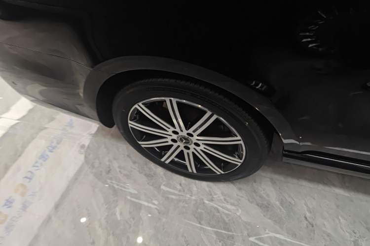 Used Mercedes-Benz V-Class 2021 V 260 L Long-wheelbase Luxury Edition Exterior 5
