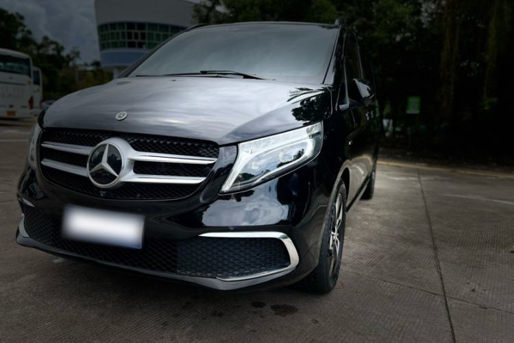 Used Mercedes-Benz V-Class 2021 V 260 Prestige Edition Exterior 5