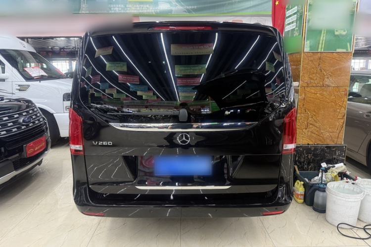 Used Mercedes-Benz V-Class 2021 V 260 Prestige Edition Exterior 5