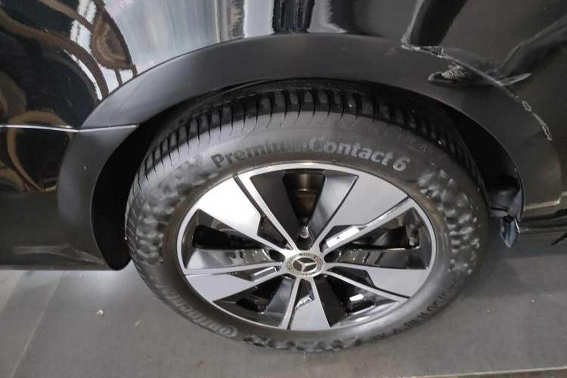 Used Mercedes-Benz V-Class 2021 V 260 Prestige Edition Exterior 5