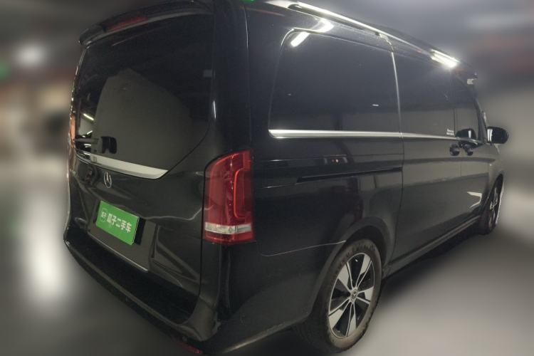 Used Mercedes-Benz V-Class 2021 V 260 Prestige Edition Exterior 5