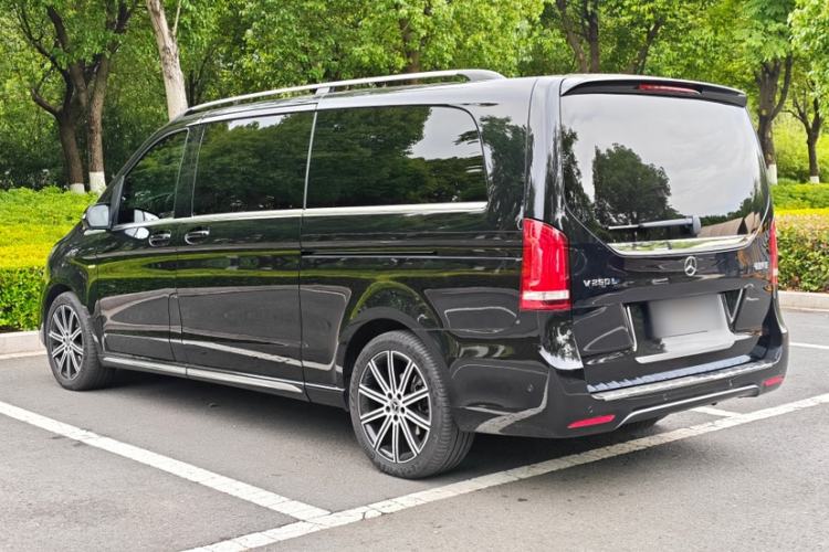 Used Mercedes-Benz V-Class 2021 V 260 L Long-wheelbase Luxury Edition Exterior 7