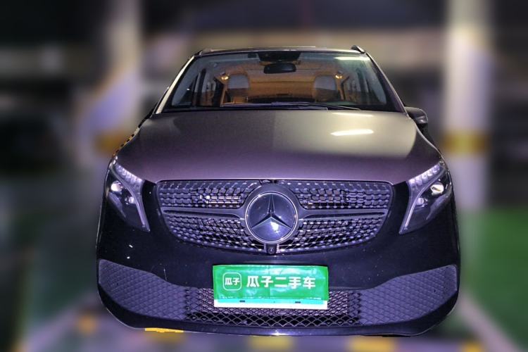 Used Mercedes-Benz V-Class 2021 V 260 Avantgarde Edition Front