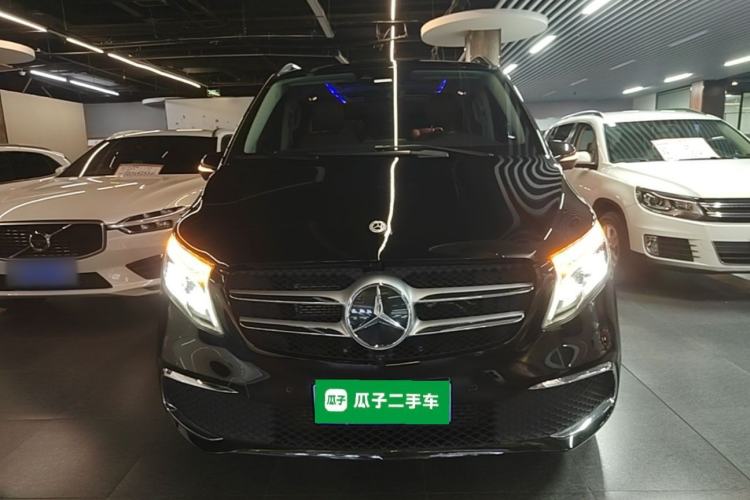Used Mercedes-Benz V-Class 2021 V 260 L Long Wheelbase Prestige Edition Front