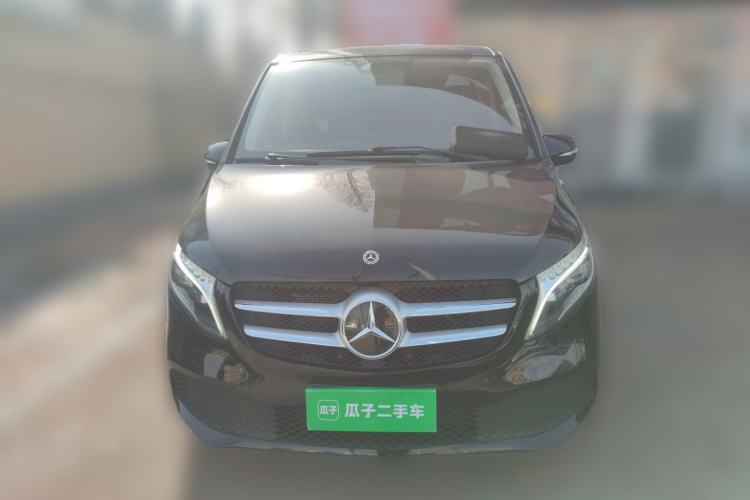 Used Mercedes-Benz V-Class 2021 V 260 Avantgarde Edition Front