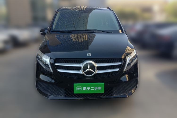 Used Mercedes-Benz V-Class 2021 V 260 Avantgarde Edition Front