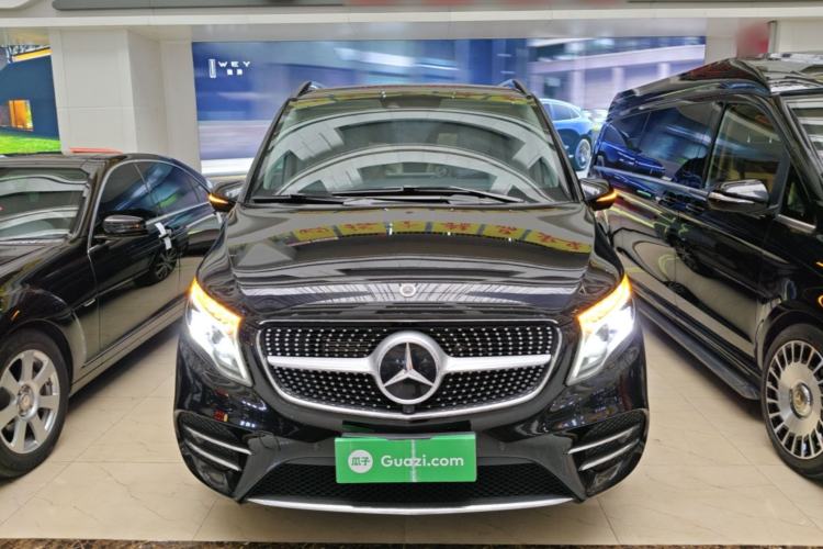 Used Mercedes-Benz V-Class 2021 V 260 L Long-wheelbase Luxury Edition Front