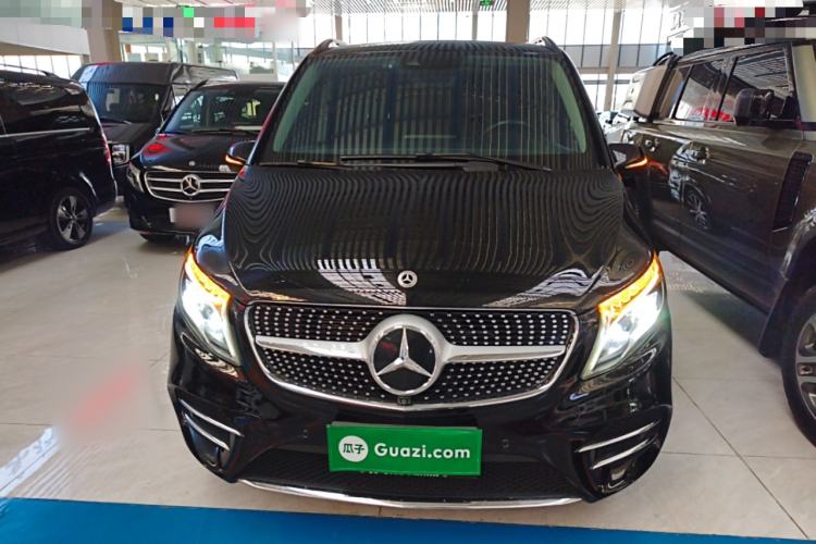 Used Mercedes-Benz V-Class 2021 V 260 L Long-wheelbase Luxury Edition Front