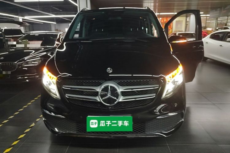 Used Mercedes-Benz V-Class 2021 V 260 Prestige Edition Front