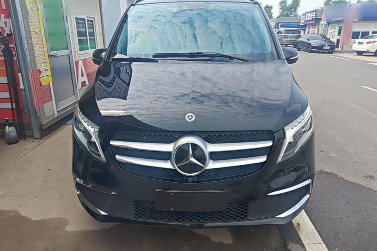Used Mercedes-Benz V-Class 2021 V 260 Prestige Edition Front