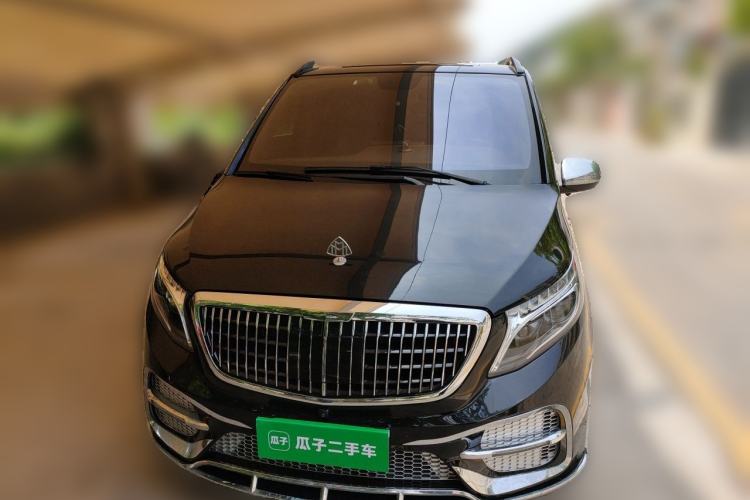 Used Mercedes-Benz V-Class 2021 V 260 Avantgarde Edition Front