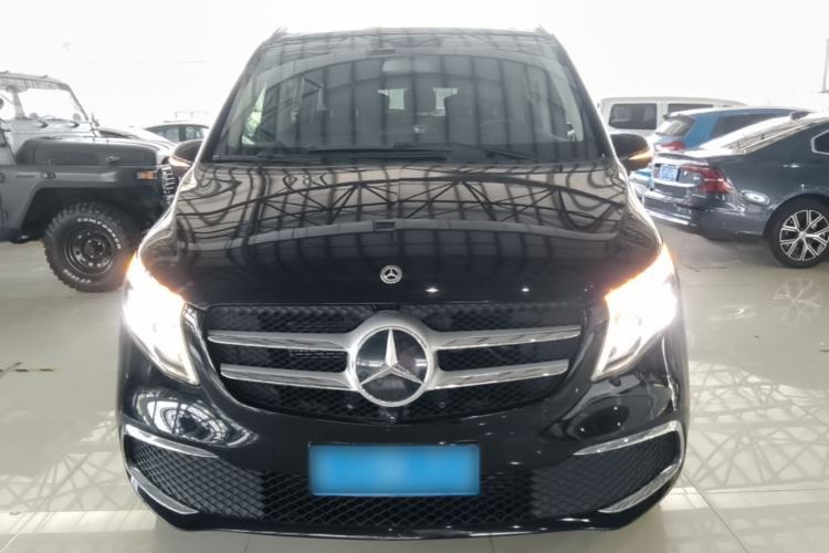 Used Mercedes-Benz V-Class 2021 V 260 Prestige Edition Front