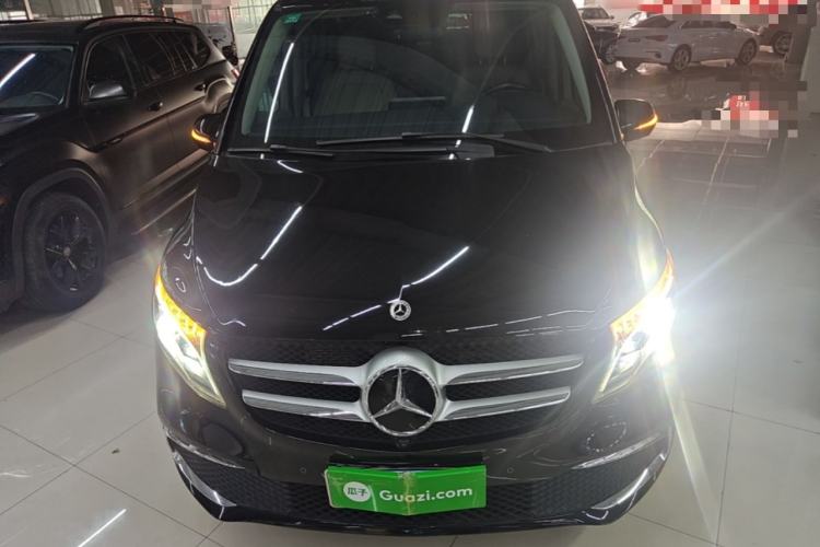 Used Mercedes-Benz V-Class 2021 V 260 Prestige Edition Front