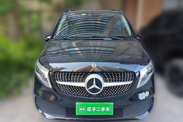 Used Mercedes-Benz V-Class 2021 V 260 Avantgarde Edition Front
