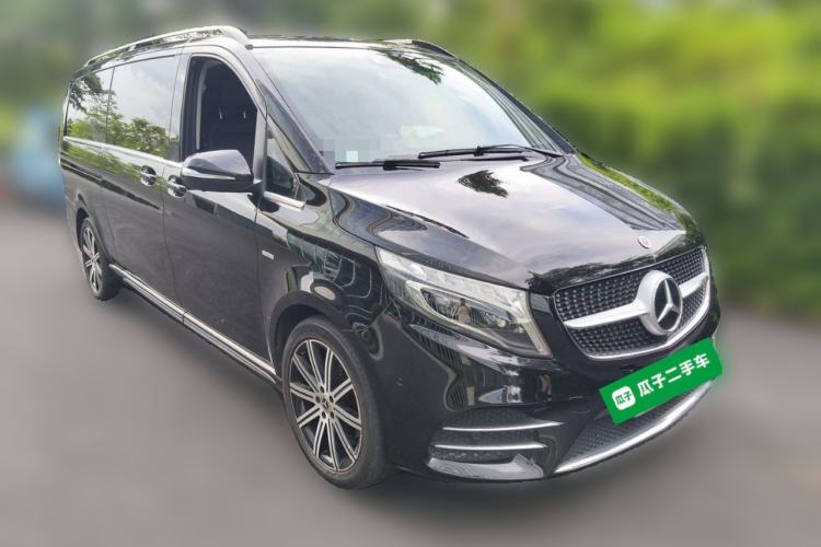 Used Mercedes-Benz V-Class 2021 V 260 L Long-wheelbase Luxury Edition Front Right 45 Deg