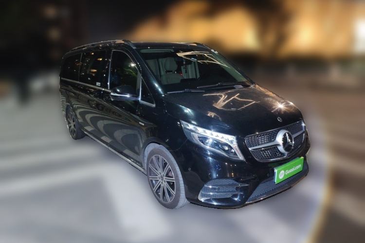 Used Mercedes-Benz V-Class 2021 V 260 L Long-wheelbase Luxury Edition Front Right 45 Deg