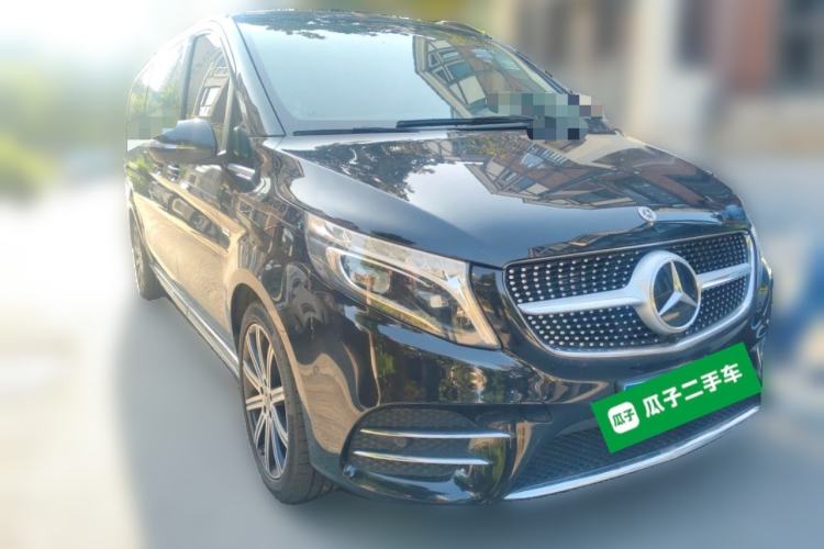 Used Mercedes-Benz V-Class 2021 V 260 L Long-wheelbase Luxury Edition Front Right 45 Deg