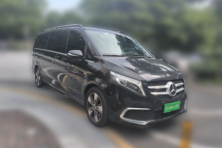 Used Mercedes-Benz V-Class 2021 V 260 L Long Wheelbase Prestige Edition Front Right 45 Deg