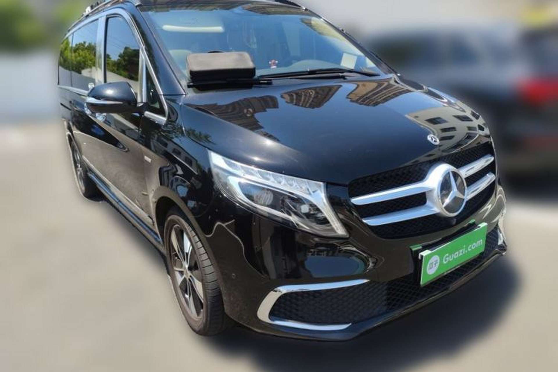 Used Mercedes-Benz V-Class 2021 V 260 Prestige Edition Front Right 45 Deg