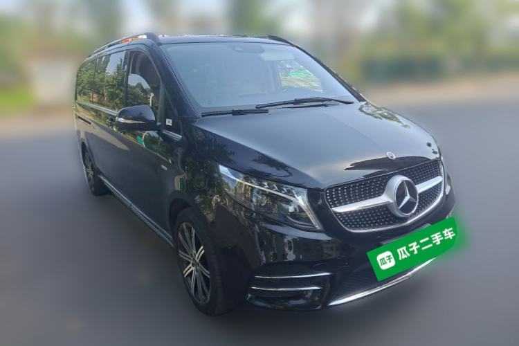 Used Mercedes-Benz V-Class 2021 V 260 L Long-wheelbase Luxury Edition Front Right 45 Deg