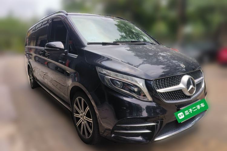 Used Mercedes-Benz V-Class 2021 V 260 L Long-wheelbase Luxury Edition Front Right 45 Deg