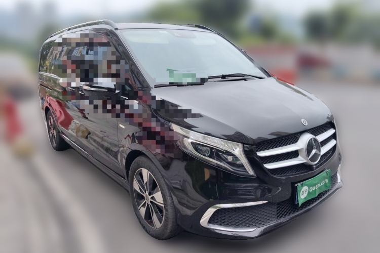 Used Mercedes-Benz V-Class 2021 V 260 Prestige Edition Front Right 45 Deg