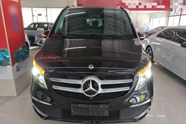 Used Mercedes-Benz V-Class 2021 V 260 Prestige Edition Front
