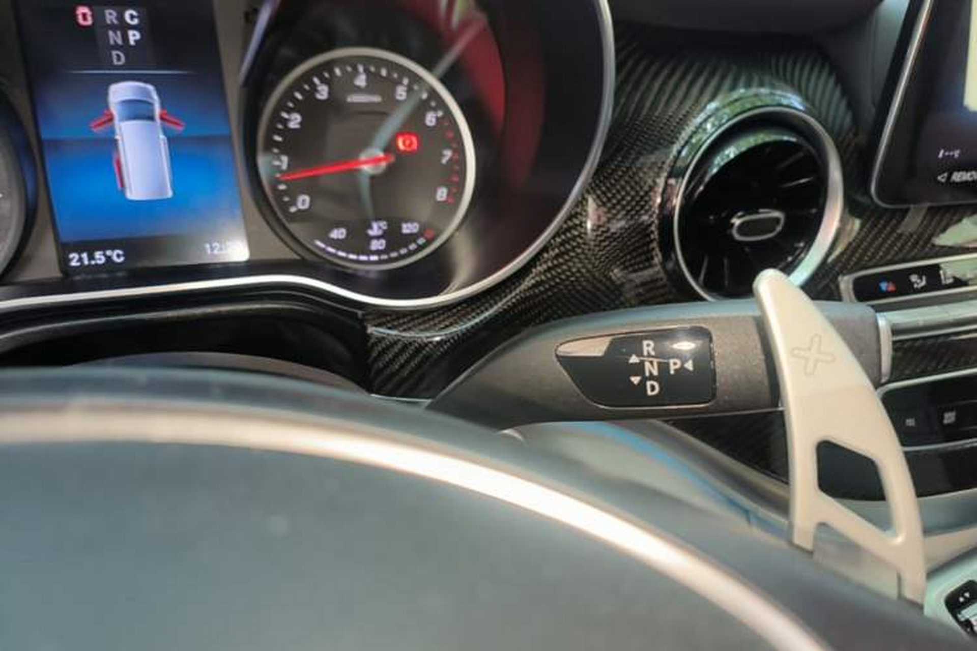 Used Mercedes-Benz V-Class 2021 V 260 L Long Wheelbase Prestige Edition Gear Lever