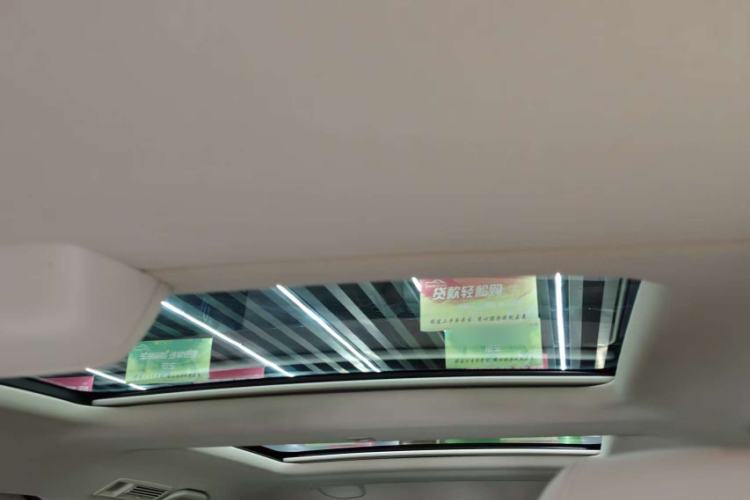 Used Mercedes-Benz V-Class 2021 V 260 Prestige Edition Headliner