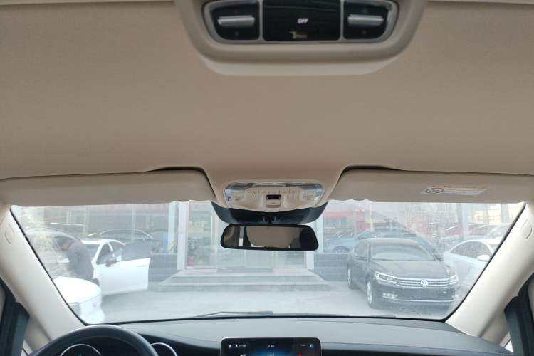 Used Mercedes-Benz V-Class 2021 V 260 Prestige Edition Headliner