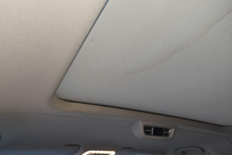 Used Mercedes-Benz V-Class 2021 V 260 Prestige Edition Headliner