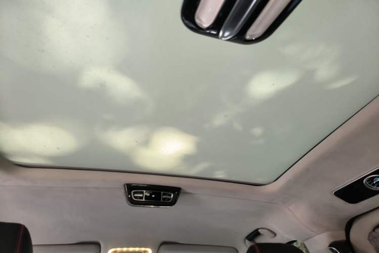 Used Mercedes-Benz V-Class 2021 V 260 L Long Wheelbase Prestige Edition Headliner